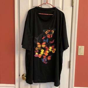 SHEIN brand womens tee: new w/out tags; never worn!